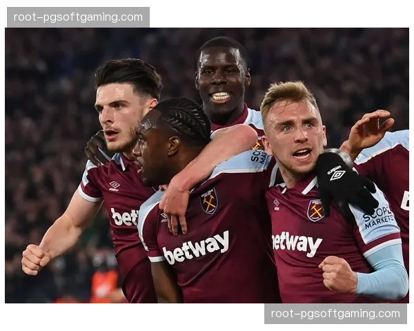 西汉姆联后防核心马苏亚库停赛 安东尼奥足部受伤